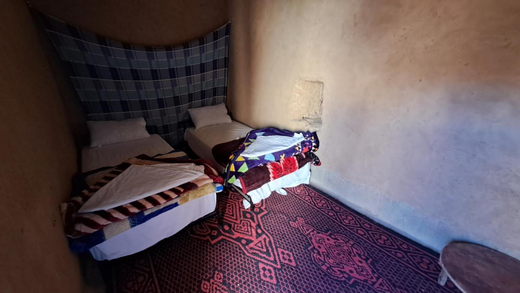 La Petite Maison Du Lac Iriki Foum Zguid Bagian luar foto