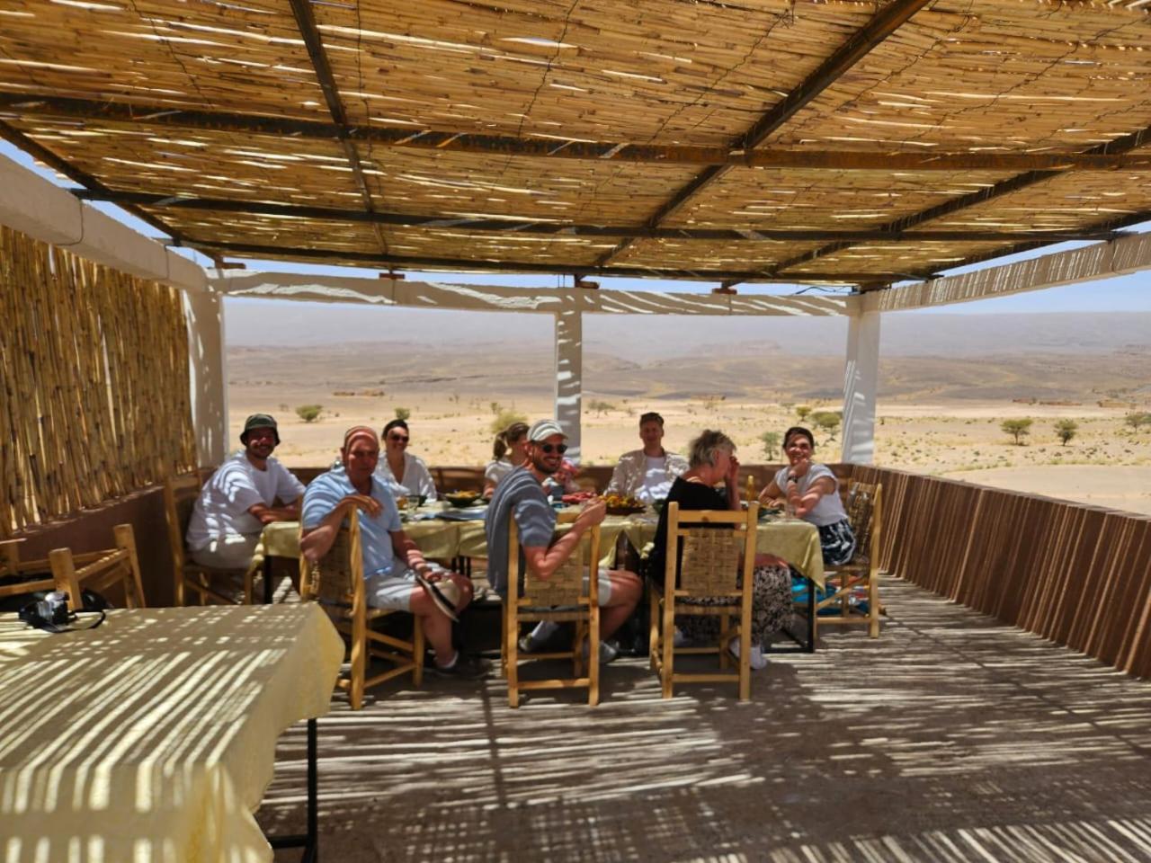 La Petite Maison Du Lac Iriki Foum Zguid Bagian luar foto