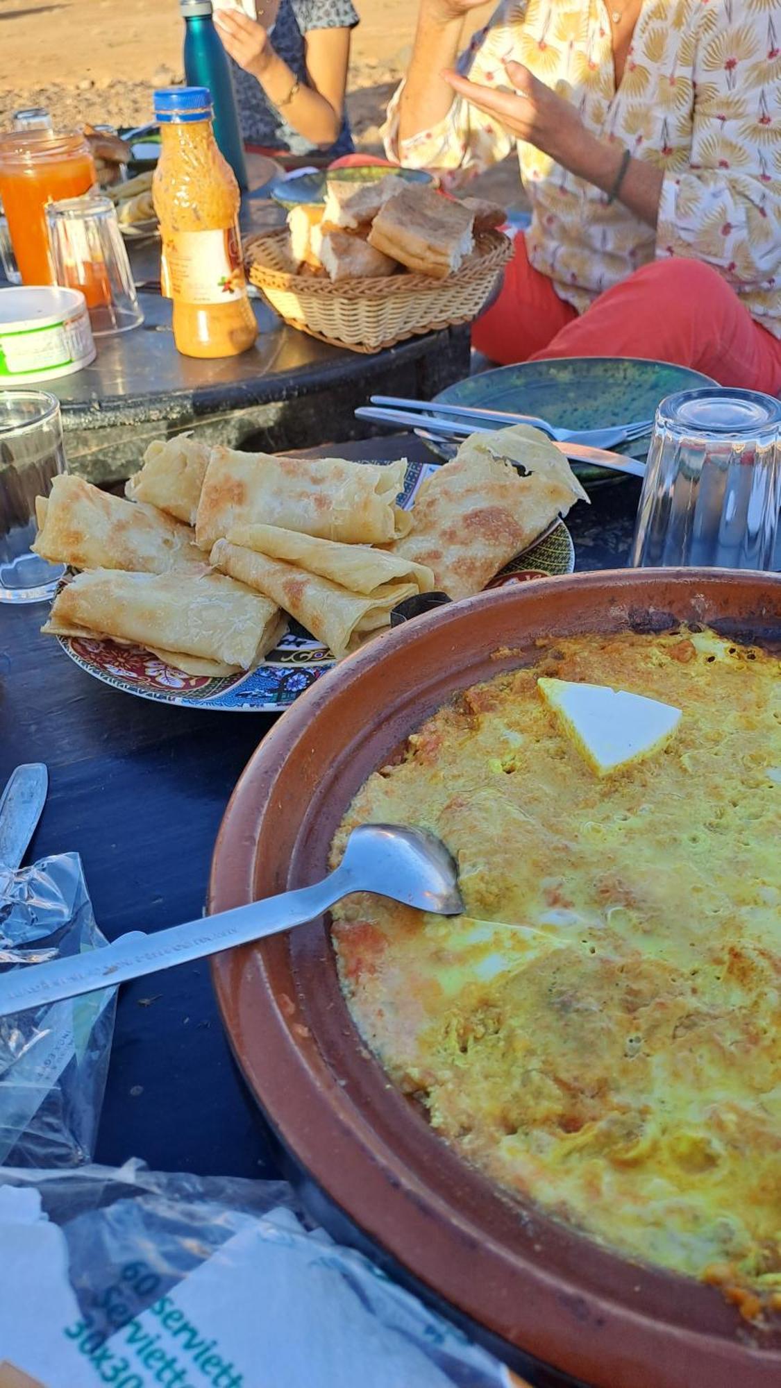 La Petite Maison Du Lac Iriki Foum Zguid Bagian luar foto
